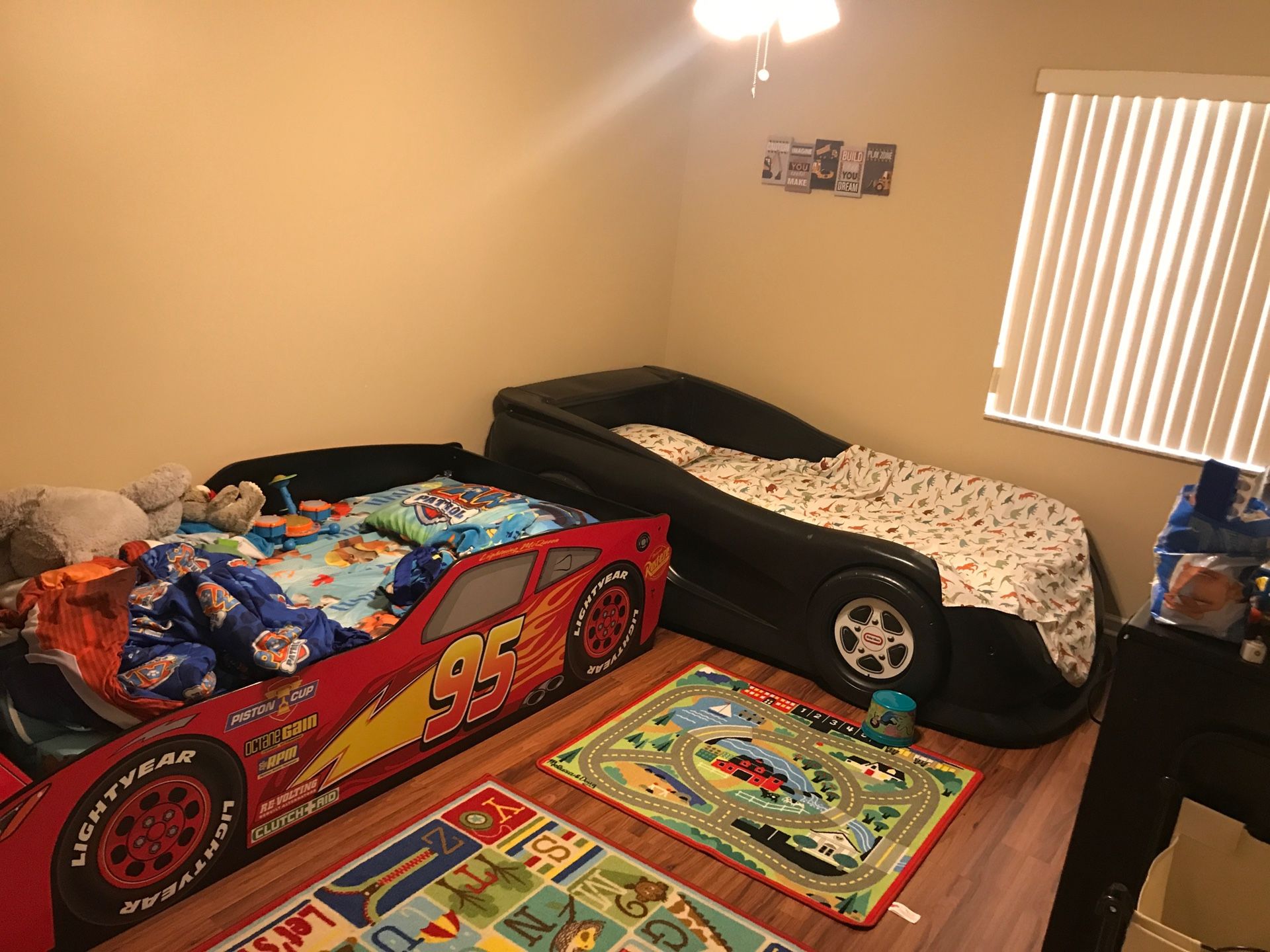 Race car bed