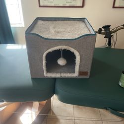 Cat Bed $8