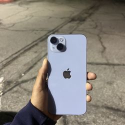 iPhone 14 Plus 128gb(Fully Unlocked/Any Carrier)