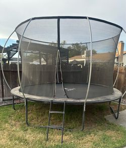 Trampoline