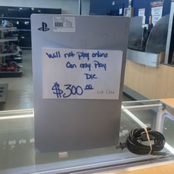 PlayStation 5 ( Will Not  Play Online ) $300 