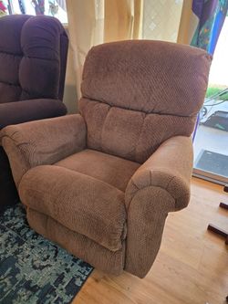 Lazyboy Cushioned Recliner