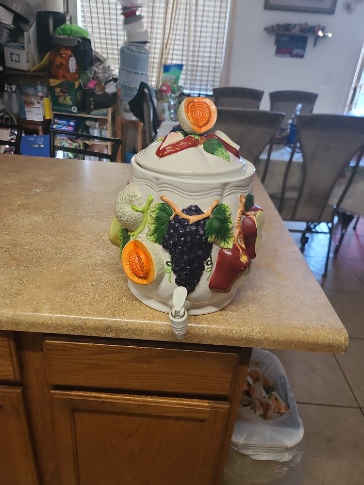 Water Container
