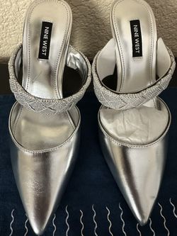 Nine West Size 7 M - New (Never Worn)