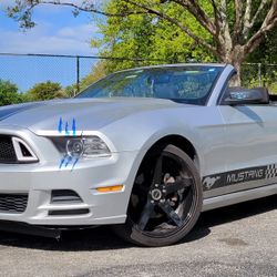 2014 FORD MUSTANG V6 CONVERTIBLE 