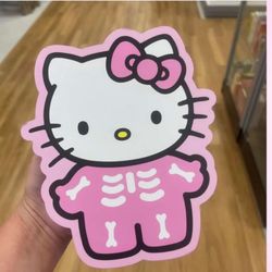 ISO  Hello Kitty 
