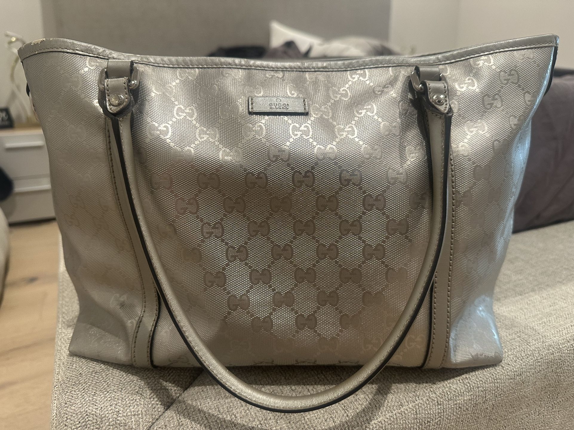 Authentic Gucci Joy GG Tote in silver