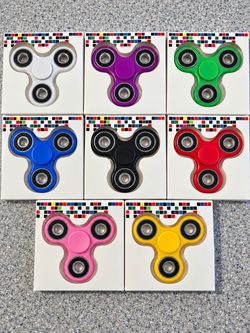 61 Brand-New Fidget Spinners – 8 Colors – Individually Packaged