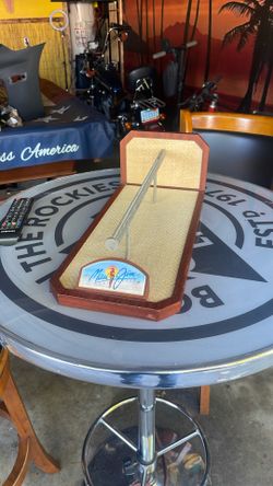 Maui Jim Sunglasses Holder 