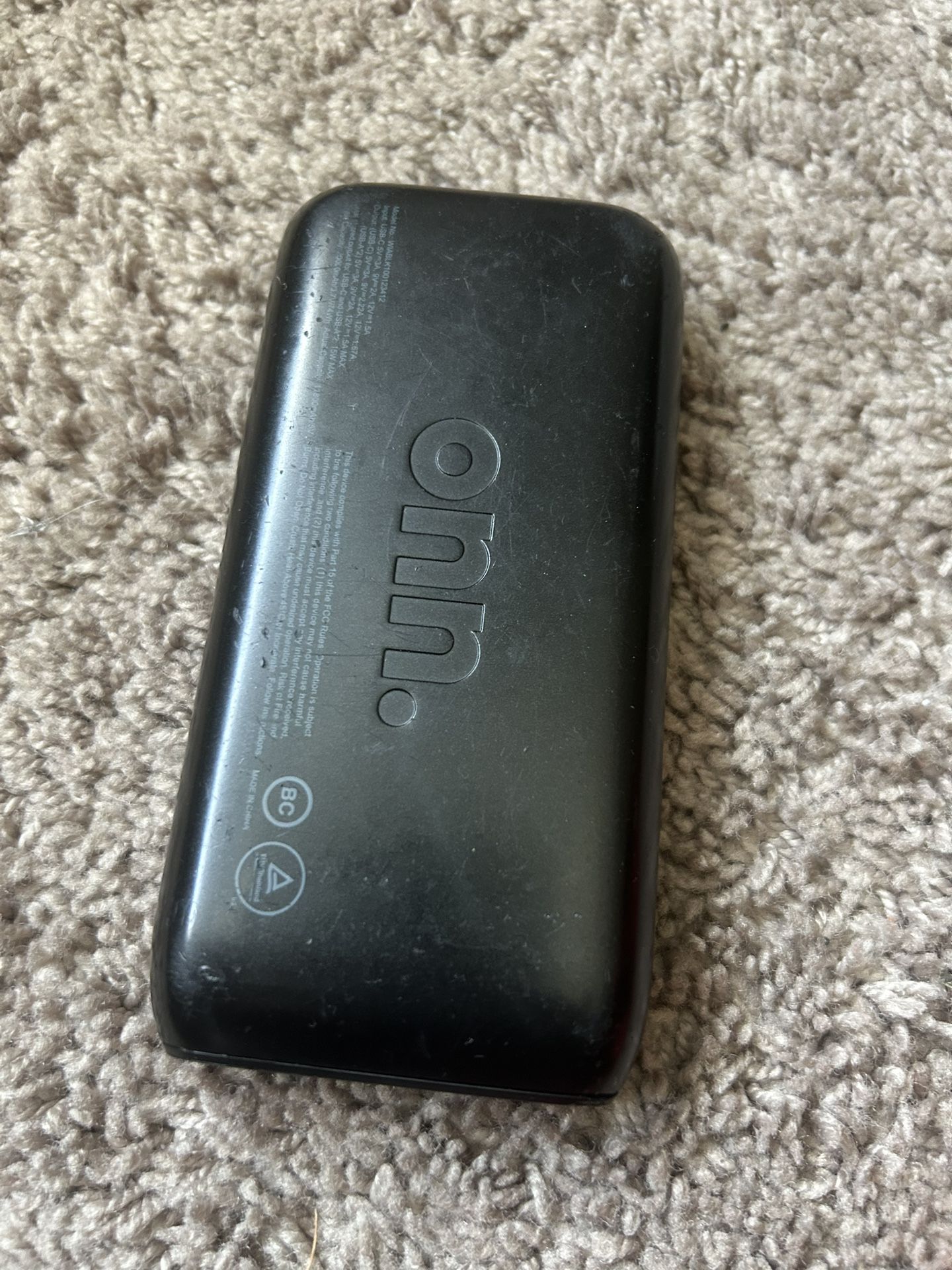 Onn. Large Portable Power Bank – 10,000mAh – Great Condition