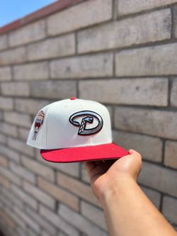 Size 7 1/2 Arizona Diamondbacks New era Fitted hat