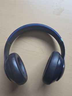 Beats Studio Pro Blue