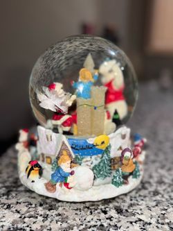 Kirkland Signature musical water globe