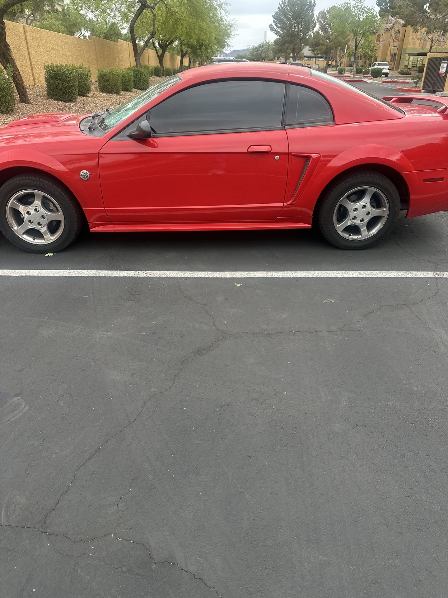 2004 Ford Mustang