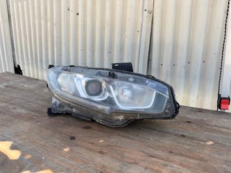 Honda civic ( 2016 2017 2018 2019 2020 2021 ) right passenger side headlight headlamp used OEM