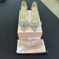 Mach & Mach, size 38