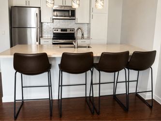 Centiar Counter Height Bar Stool (Set of 4)