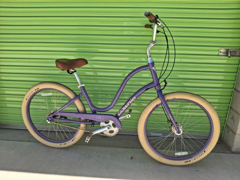 TOWNIE ELECTRA 3i FAT TIRE 26 SIZE L LIKE NEW