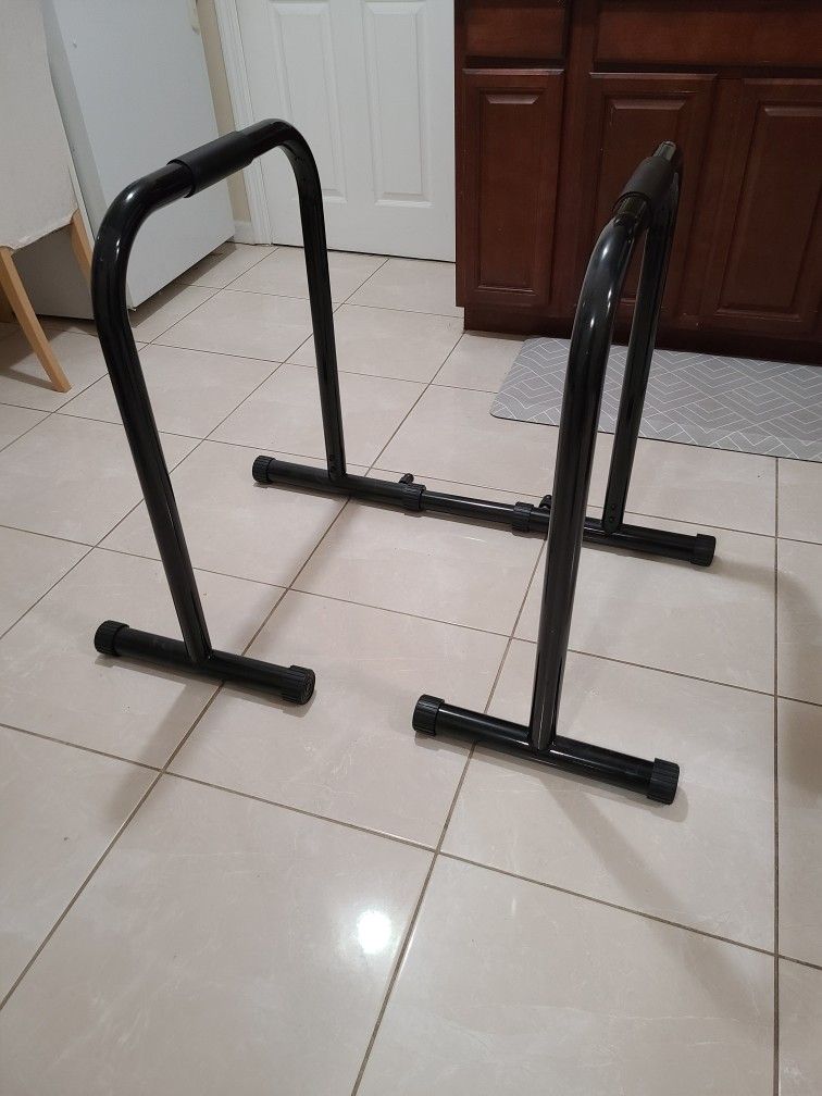 Dip Stand Station