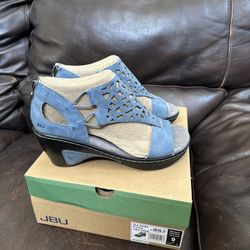 JBU by Jambu Isla Vegan Wedge Sandals Light Denim Foam Shoes Size 9