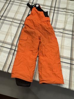 DC Snowboard Jacket And Pants. 