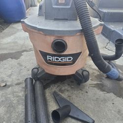 Ridgid  Vaccum