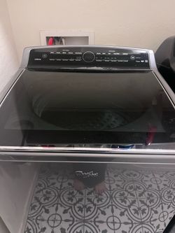 Whirlpool Cabrio Top-Load Washing Machine