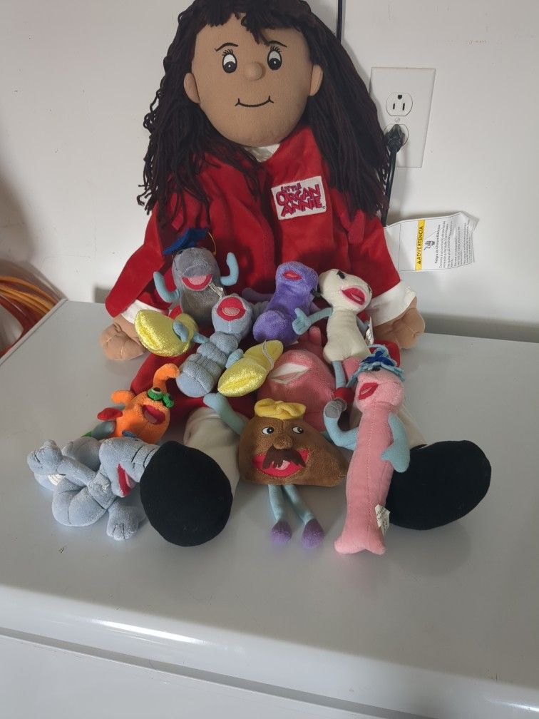 Organ Annie Teaching Doll