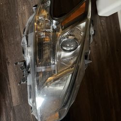 2013 Nissan Maxima Head Lights 