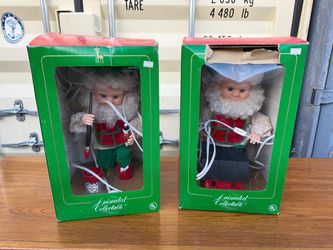 VTG 93' Santa Best Christmas Elf Building Barn & Elf Painting Toy Animated Collectable Working