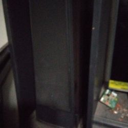 Polk Audio Tower Speakers And Reciver 