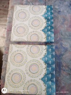 Set of two matching pictures 9 in talll and 9 in wide