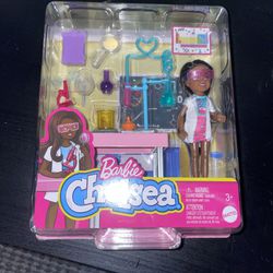 Barbie Chelsea Can Be Brunette Scientist Small Doll w/ Toy Chemistry Lab Playset