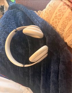 Beats Studio Pro Wireless Headphones