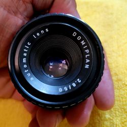 [M42] Domiplan 50mm F2.8 Review – “Soap Bubble Bokeh”

