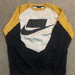 Nike Sportswear Futura Colorblock Crewneck Sweatshirt