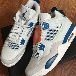 Nike Jordan 4 Retro Size 12