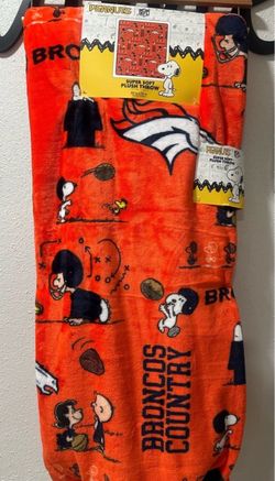 Broncos snoopy blanket