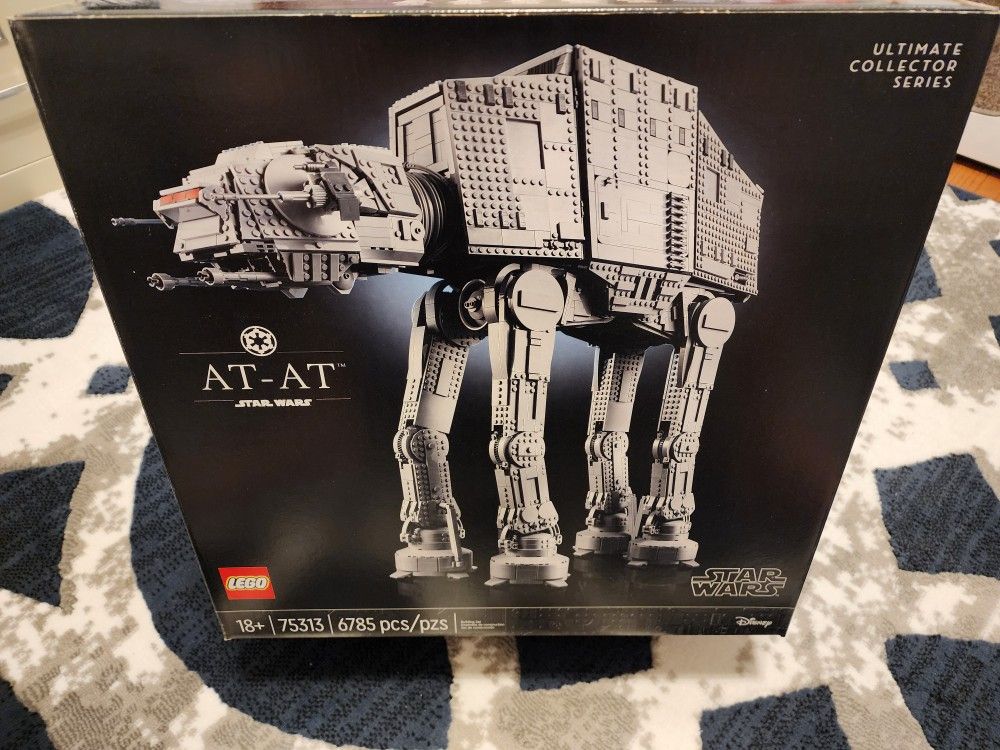 Brand New Lego 75313 Star Wars At-At Ultimate Collector Series (UCS)