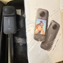 “Insta360 X3 Bundle + Bullet Time Stick + Extra Battery + Cage + Case”