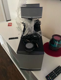 Bose Companion 5 Multimedia Speaker System – Premium 2.1 Computer Audio