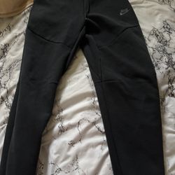 Nike tech pants 