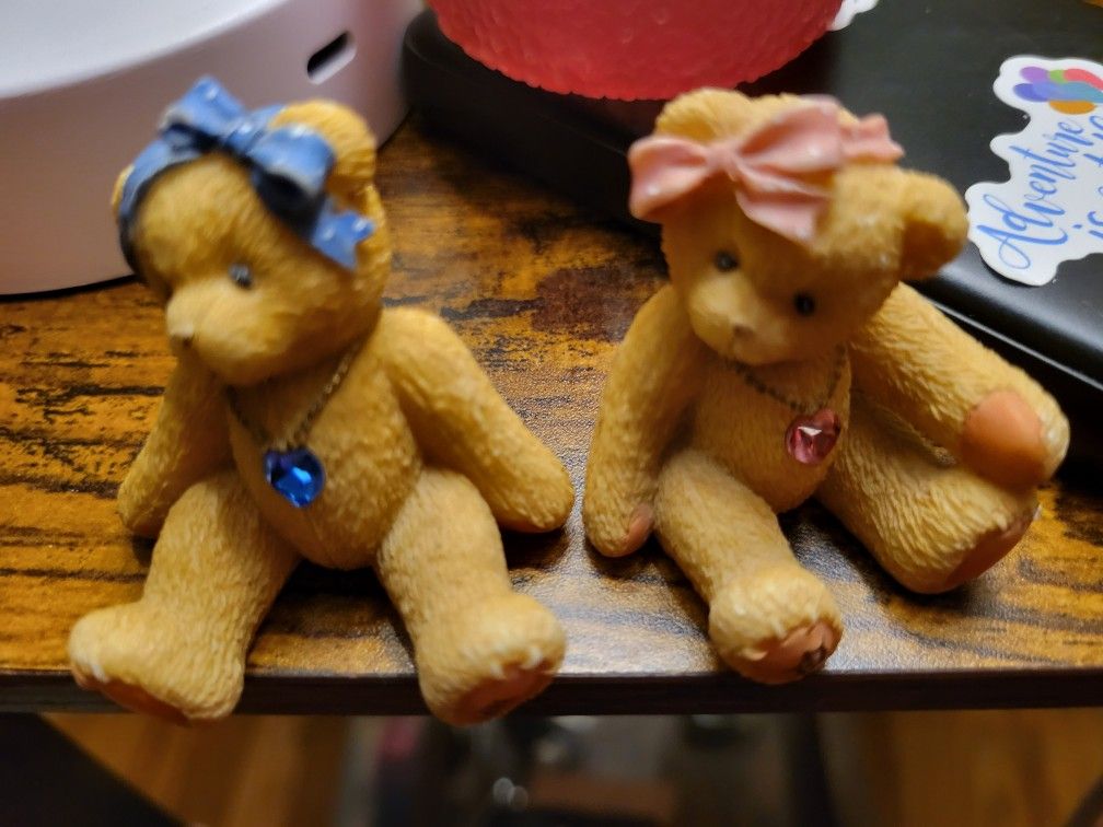Boy And Girl Teddy Bears