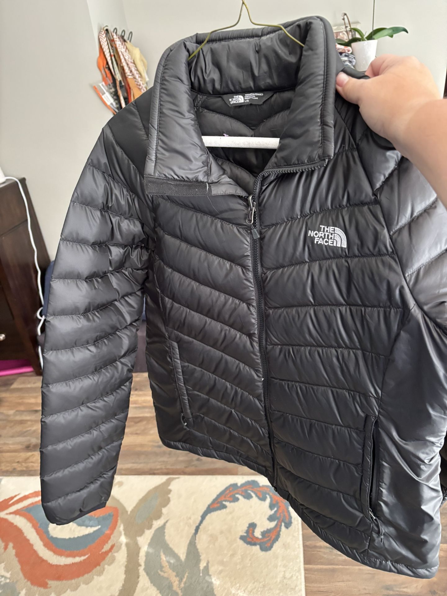 North Face Women’s Puffer Jacket
