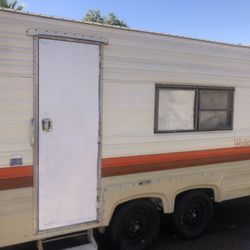 1986 Weekender Trailer