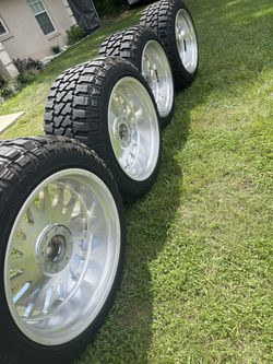 26x16 American Force Morphs On 40s for Sale in Ocala, FL - OfferUp