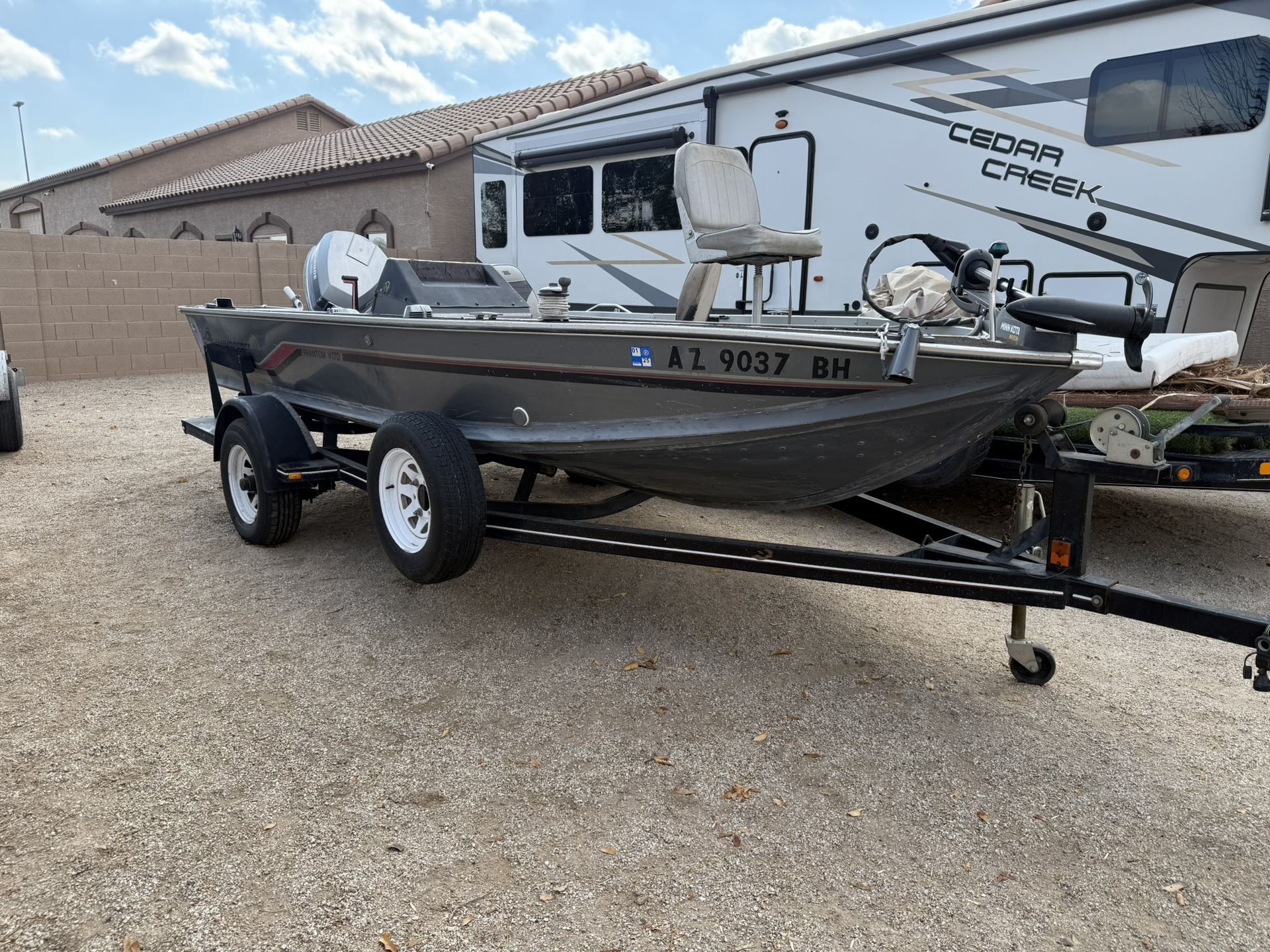 1989 Alumacraft Phantom v170