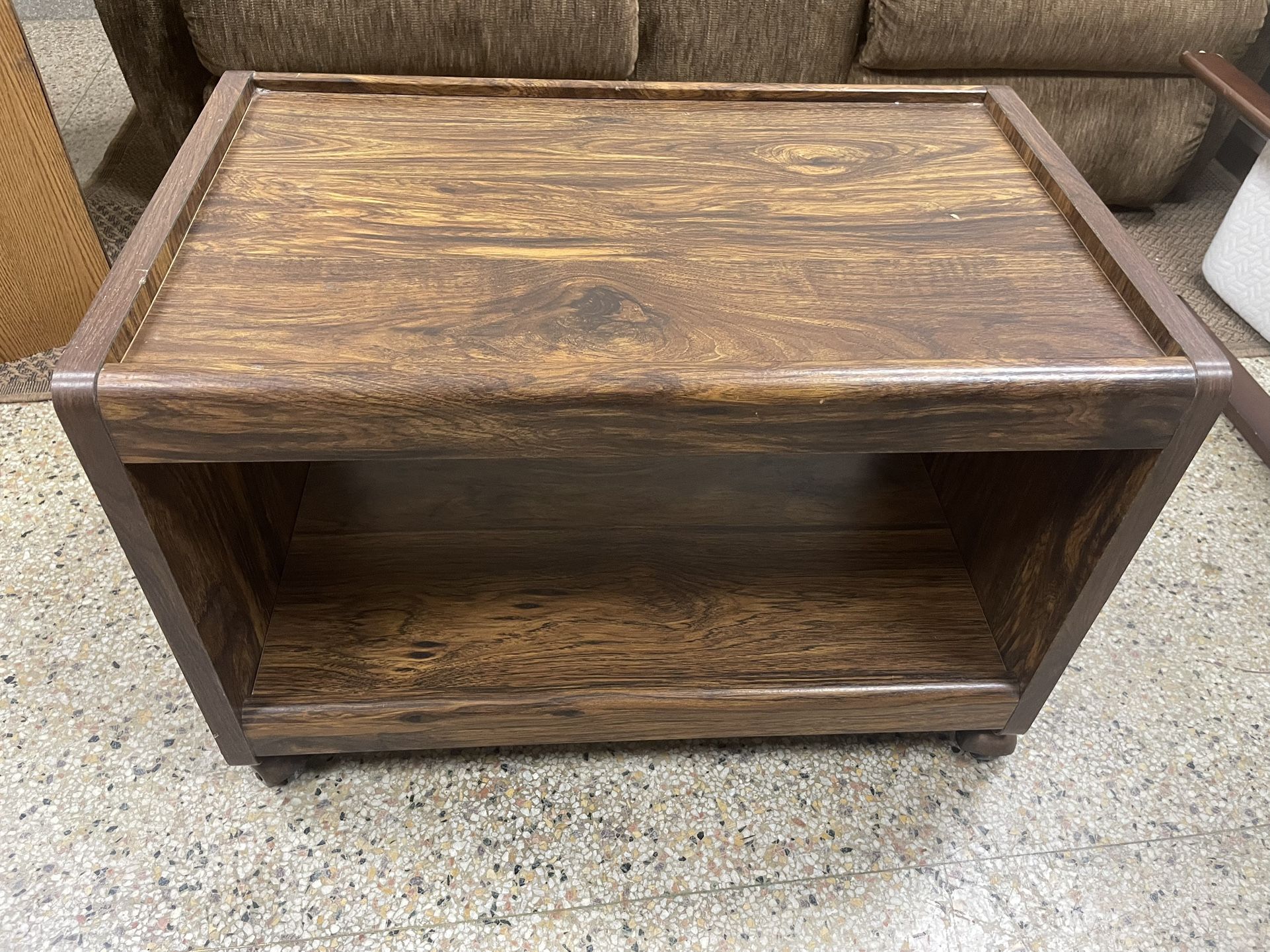 Rolling Printer Stand has bottom Shelf 29”W x 20H soporte de almacenamiento rodante