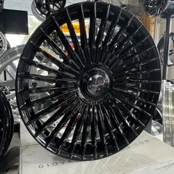 24x10 Giovanna Tulum 6x139 Gloss Black