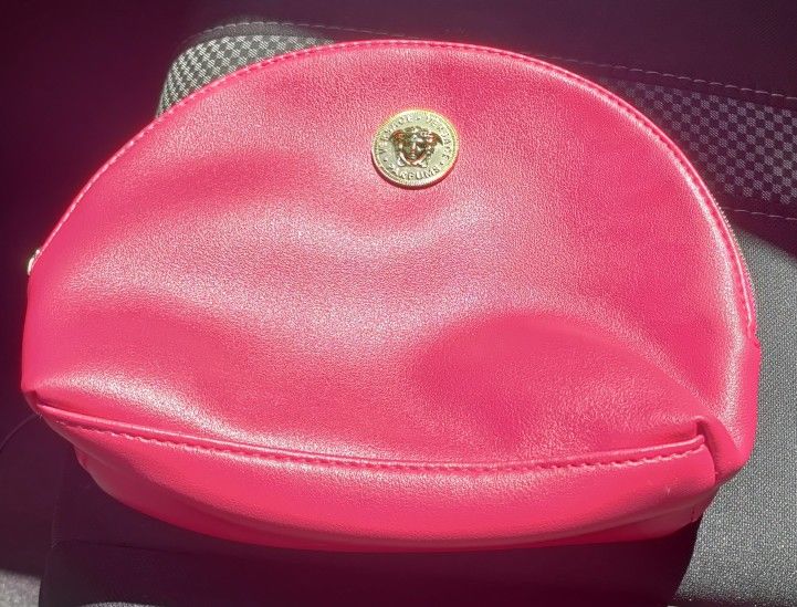 Real Versace Makeup Bag (Brand New) Pink for Sale in Santa Monica, CA -  OfferUp